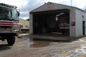 Dereel-CFA-With-Fire-Engines-on-show