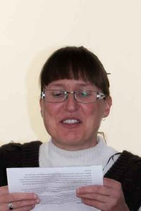 Kim-Stanley-giving-the-speech-on-behalf-of-Dereel-Residents.