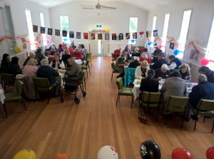 Footy-pie-lunch-in-Dereel